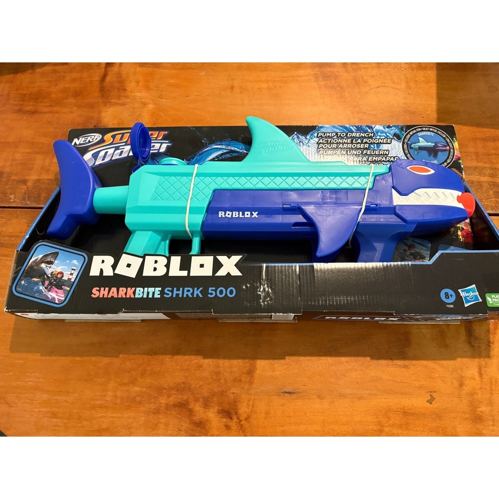 Nerf Super Soaker Roblox SharkBite SHRK 500 Water Blaster Blue Teal New
